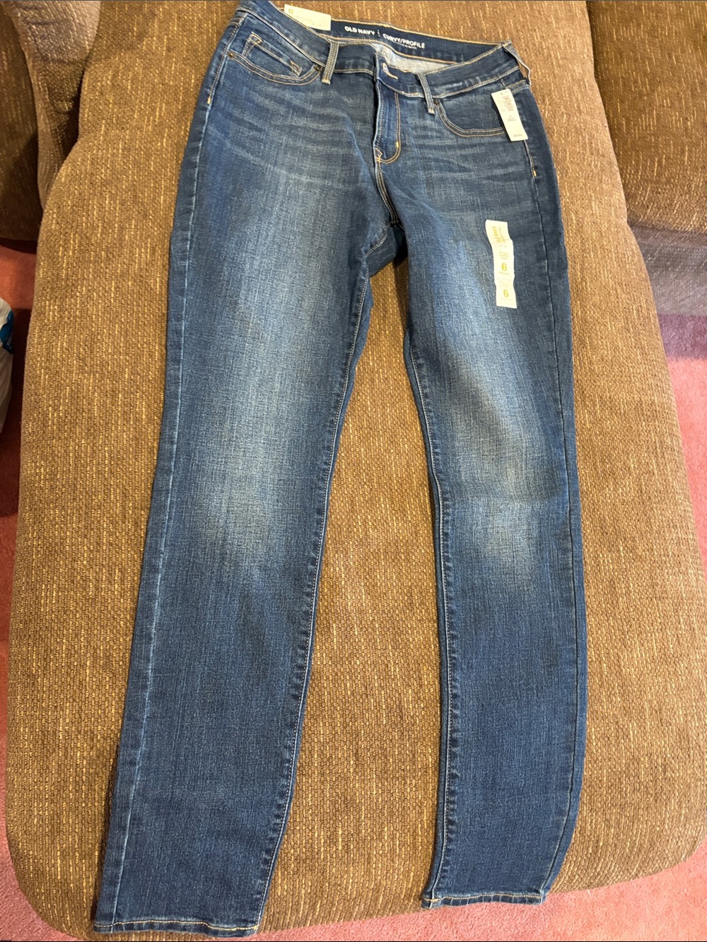 Old Navy Dark Blue Women's Skinny Jeans with Faded Detail size 6